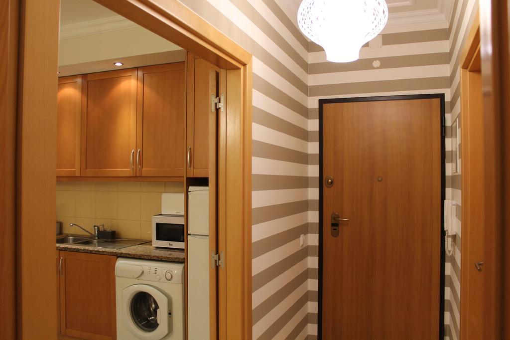 Luxury Apartment 1,5Km Praia Da Rocha Portimao Exterior photo