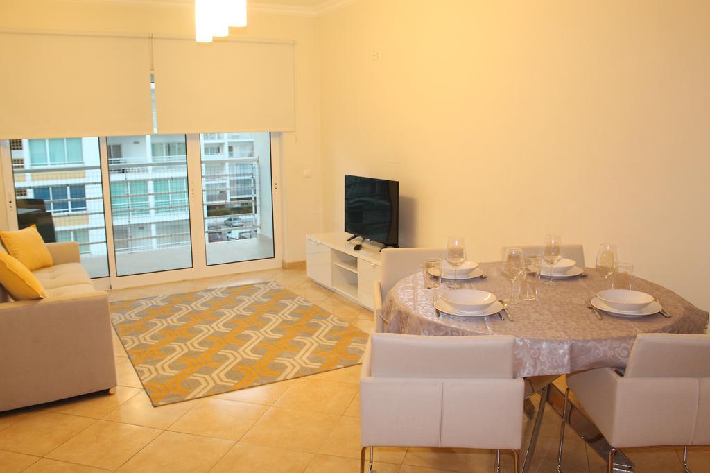 Luxury Apartment 1,5Km Praia Da Rocha Portimao Exterior photo